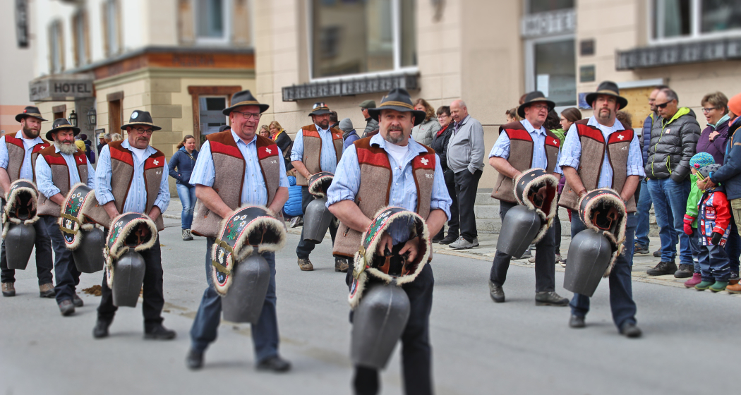 Schellnergruppe Umzug Zernez 2019