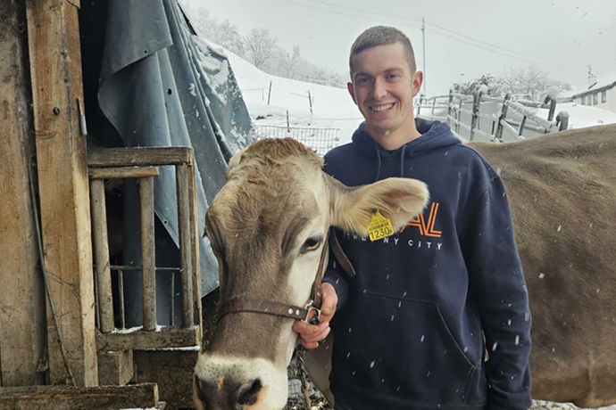 Jungbauer Ueli Roffler aus Luzein