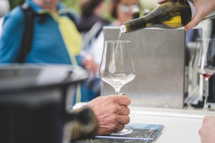 Weindegustation von Graubünden Wein (© Graubünden Wein) Weindegustation von Graubünden Wein