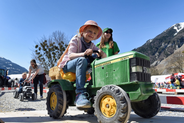 Trettraktor-Parcours: Da kann die Formel 1 einpacken.
